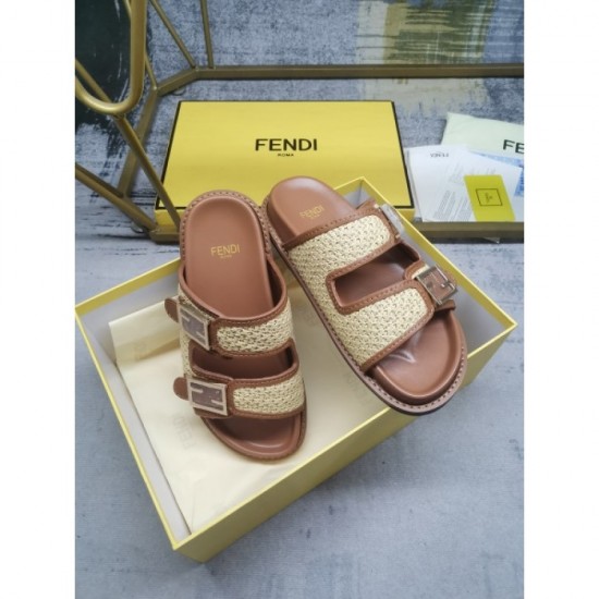 Perfect for summer outings Slippers 2023SS FENDI Fendi Perfect for summer outings Slippers 2023SS FENDI Fendi