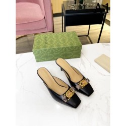 Delicate items like spring Slippers 2023SS GUCCI Gucci