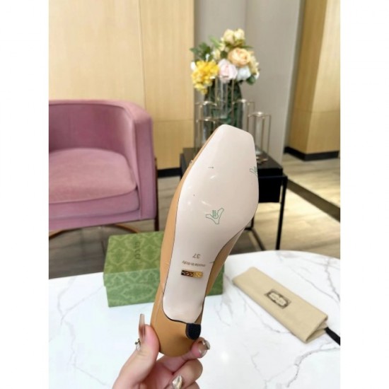 Delicate items like spring Slippers 2023SS GUCCI Gucci Delicate items like spring Slippers 2023SS GUCCI Gucci