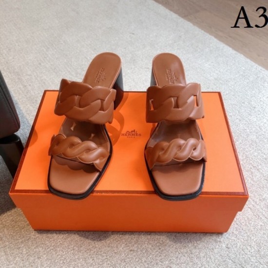 Perfect color for early spring Slippers 2023SS HERMES Hermes Perfect color for early spring Slippers 2023SS HERMES Hermes