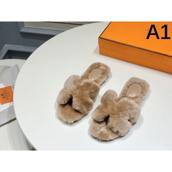 This season's popular slippers 2023FW HERMES This season's popular slippers 2023FW HERMES