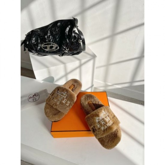 Sold out mandatory limited sale slippers 2023FW HERMES Hermes Sold out mandatory limited sale slippers 2023FW HERMES Hermes
