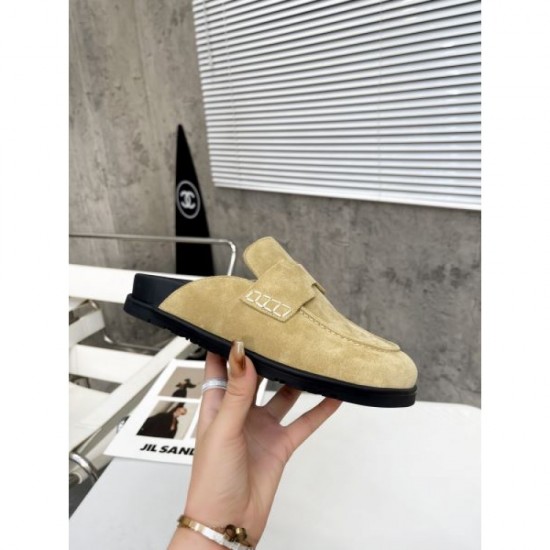 HERMES 2023FW slippers that you can easily enjoy fashion HERMES 2023FW slippers that you can easily enjoy fashion