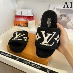 LOUIS VUITTON Louis Vuitton Mule 2023AW Explosive popularity this season