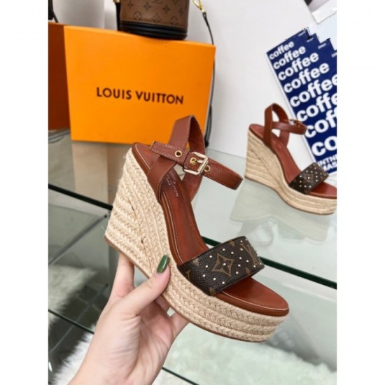 2023SS Sandals Loyal users are appearing one after another LOUIS VUITTON Louis Vuitton 2023SS Sandals Loyal users are appearing one after another LOUIS VUITTON Louis Vuitton