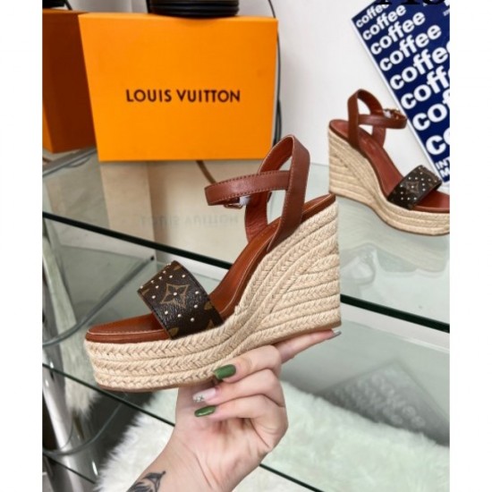2023SS Sandals Loyal users are appearing one after another LOUIS VUITTON Louis Vuitton 2023SS Sandals Loyal users are appearing one after another LOUIS VUITTON Louis Vuitton