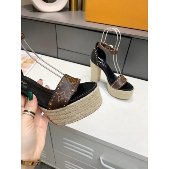 Limited edition high heel sandals 2023SS LOUIS VUITTON Louis Vuitton Limited edition high heel sandals 2023SS LOUIS VUITTON Louis Vuitton