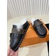 Very popular limited color slippers 2023FW LOUIS VUITTON Louis Vuitton Very popular limited color slippers 2023FW LOUIS VUITTON Louis Vuitton
