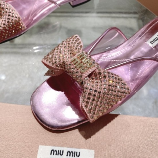2023SS Mules For a perfect look MIU MIU 2023SS Mules For a perfect look MIU MIU