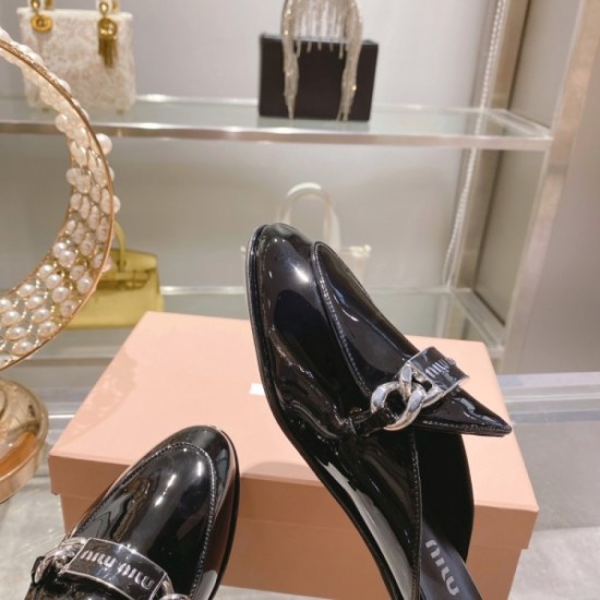 2023SS Mule Explosive popularity in summer MIU MIU 2023SS Mule Explosive popularity in summer MIU MIU