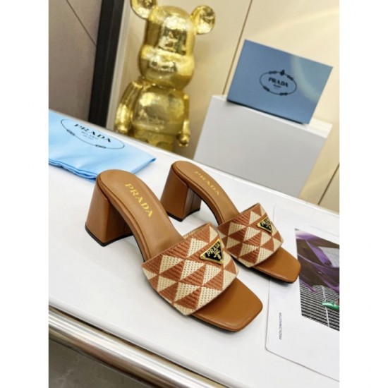 2023SS Mule Model PRADA Prada which is quite popular in Japan 2023SS Mule Model PRADA Prada which is quite popular in Japan