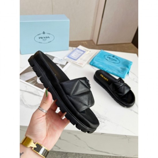2023SS Mule This year is sure to be a big success PRADA Prada 2023SS Mule This year is sure to be a big success PRADA Prada