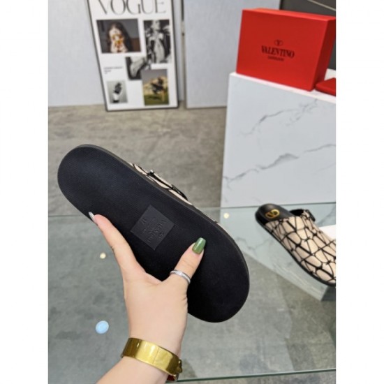 2023SS Mule Comfortable to wear VALENTINO Valentino 2023SS Mule Comfortable to wear VALENTINO Valentino