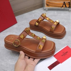 Spring/Summer New Slippers 2023SS VALENTINO Valentino