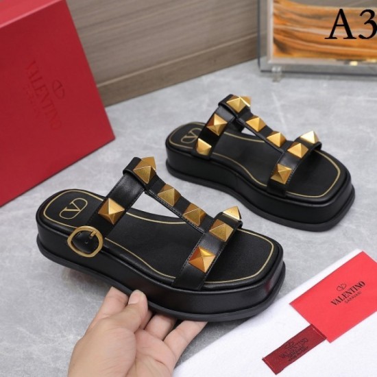 Spring/Summer New Slippers 2023SS VALENTINO Valentino Spring/Summer New Slippers 2023SS VALENTINO Valentino