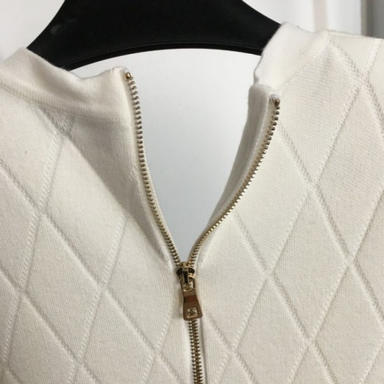 Check out the latest information on BALMAIN 2023FW Knit One-Piece Autumn/Winter Tops Check out the latest information on BALMAIN 2023FW Knit One-Piece Autumn/Winter Tops