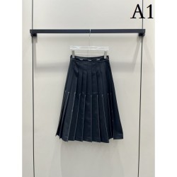 CELINE Celine 2023FW pleated skirt Timeless design