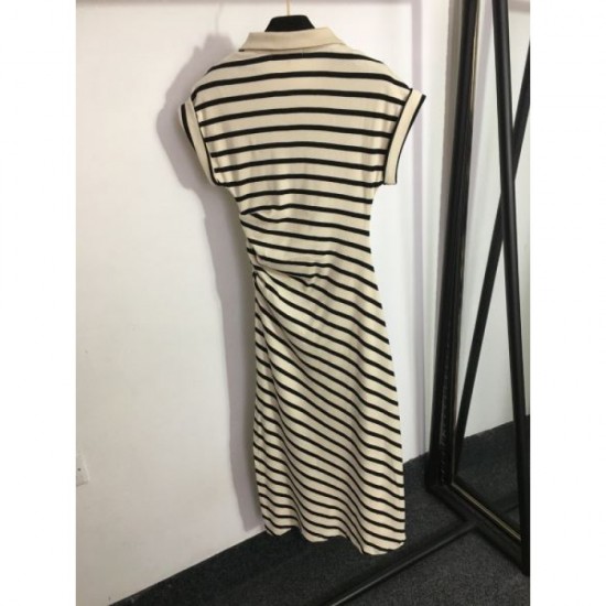 2023FW Dress CELINE This fall's new item that attracts attention 2023FW Dress CELINE This fall's new item that attracts attention