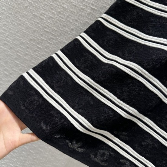 Knit dress that will definitely be popular this summer 2023SS CHANEL Chanel Knit dress that will definitely be popular this summer 2023SS CHANEL Chanel
