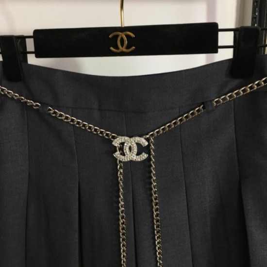 Gift for loved ones Pleated skirt 2023SS CHANEL Gift for loved ones Pleated skirt 2023SS CHANEL