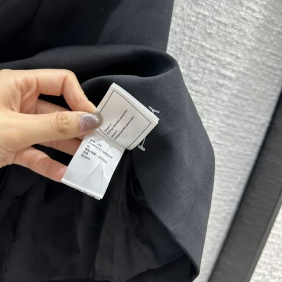 2023FW Skirt CHANEL CHANEL Popular Items Hurry! 2023FW Skirt CHANEL CHANEL Popular Items Hurry!