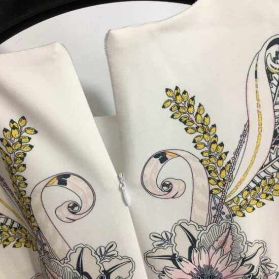 New Arrival One Piece 2023SS DOLCE&GABBANA Dolce & Gabbana New Arrival One Piece 2023SS DOLCE&GABBANA Dolce & Gabbana