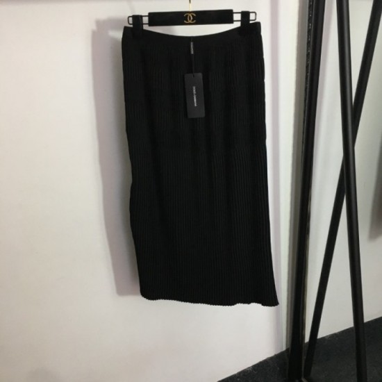 Rising popularity short-sleeved T-shirt + half skirt top and bottom set 2023SS DOLCE & GABBANA Dolce & Gabbana Rising popularity short-sleeved T-shirt + half skirt top and bottom set 2023SS DOLCE & GABBANA Dolce & Gabbana