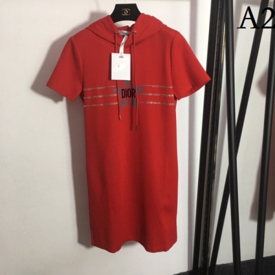 DIOR Dior Trendy coordination can be enjoyed 2023SS dress DIOR Dior Trendy coordination can be enjoyed 2023SS dress