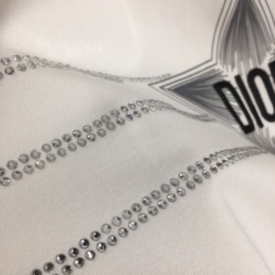 DIOR Dior Trendy coordination can be enjoyed 2023SS dress DIOR Dior Trendy coordination can be enjoyed 2023SS dress