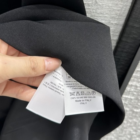 DIOR Dior Finished with a unique impression 2023SS Dress DIOR Dior Finished with a unique impression 2023SS Dress