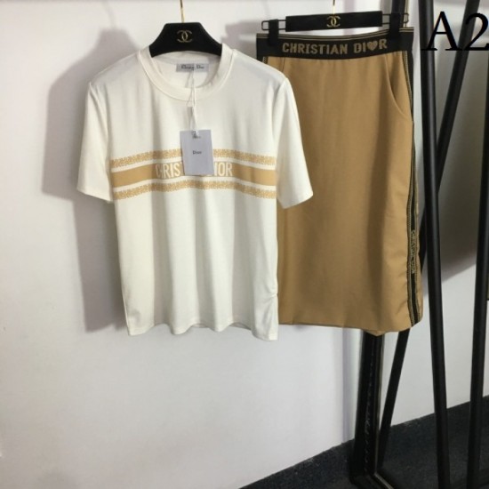 This summer's latest popular sale short-sleeved T-shirt + slit skirt top and bottom set 2023SS DIOR Dior This summer's latest popular sale short-sleeved T-shirt + slit skirt top and bottom set 2023SS DIOR Dior