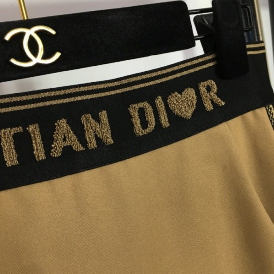 This summer's latest popular sale short-sleeved T-shirt + slit skirt top and bottom set 2023SS DIOR Dior This summer's latest popular sale short-sleeved T-shirt + slit skirt top and bottom set 2023SS DIOR Dior