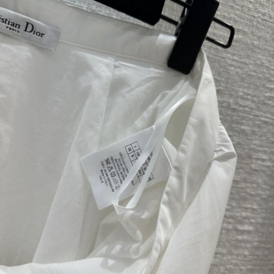 2023FW Skirt DIOR Celebrities are also obsessed with the new brand 2023FW Skirt DIOR Celebrities are also obsessed with the new brand