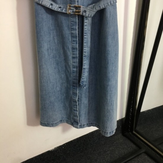 One piece 2023SS FENDI FENDI which becomes the seasonal trend of this year One piece 2023SS FENDI FENDI which becomes the seasonal trend of this year