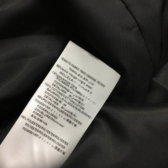 Last year's popular item New one piece 2023SS GUCCI Gucci Last year's popular item New one piece 2023SS GUCCI Gucci