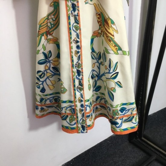 GUCCI Gucci 2023SS One-Piece Finished with a loose style GUCCI Gucci 2023SS One-Piece Finished with a loose style
