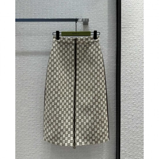 GUCCI Gucci 2023FW half skirt Elegant and neat, excellent sensitivity GUCCI Gucci 2023FW half skirt Elegant and neat, excellent sensitivity