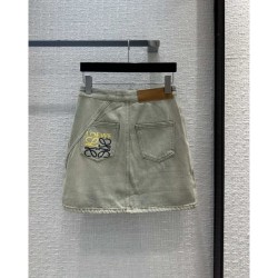 Featured new denim skirt using color this season 2023SS LOEWE Loewe
