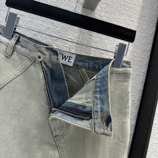 Featured new denim skirt using color this season 2023SS LOEWE Loewe Featured new denim skirt using color this season 2023SS LOEWE Loewe