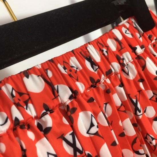 LOUIS VUITTON Louis Vuitton super special price limited quantity 2023SS pleated skirt LOUIS VUITTON Louis Vuitton super special price limited quantity 2023SS pleated skirt