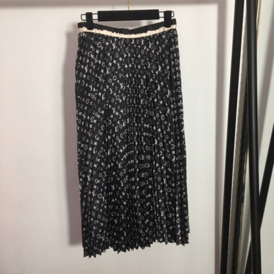 LOUIS VUITTON Louis Vuitton shining luxury perfect score 2023SS pleated skirt LOUIS VUITTON Louis Vuitton shining luxury perfect score 2023SS pleated skirt