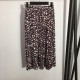 LOUIS VUITTON Louis Vuitton overwhelming luxury 2023SS pleated skirt LOUIS VUITTON Louis Vuitton overwhelming luxury 2023SS pleated skirt