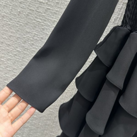 LOUIS VUITTON Stylish Impression 2023FW Dress LOUIS VUITTON Stylish Impression 2023FW Dress