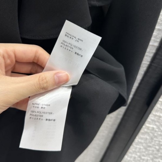 LOUIS VUITTON Stylish Impression 2023FW Dress LOUIS VUITTON Stylish Impression 2023FW Dress