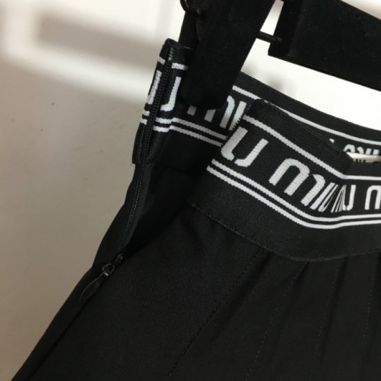 MIU MIU must-see nice elegant 2023SS pleated skirt MIU MIU must-see nice elegant 2023SS pleated skirt