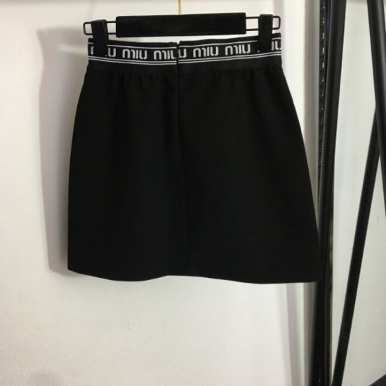 This year's big trend skirt 2023SS MIU MIU Miu Miu This year's big trend skirt 2023SS MIU MIU Miu Miu