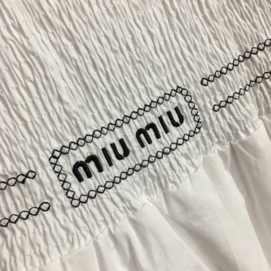 MIU MIU 2023SS one piece bargain popular sale MIU MIU 2023SS one piece bargain popular sale