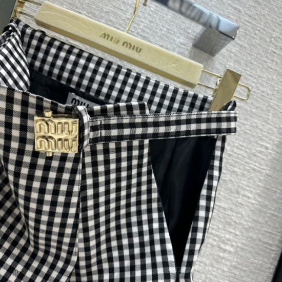 MIU MIU 2023FW top and bottom set popular new logo MIU MIU 2023FW top and bottom set popular new logo