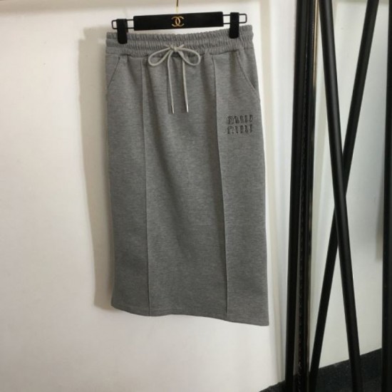 2023FW MIU MIU Miu Miu Hot Topic 2-piece Setup 2023FW MIU MIU Miu Miu Hot Topic 2-piece Setup