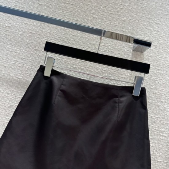 PRADA Prada luxury brand super cheap special price 2023SS half skirt PRADA Prada luxury brand super cheap special price 2023SS half skirt
